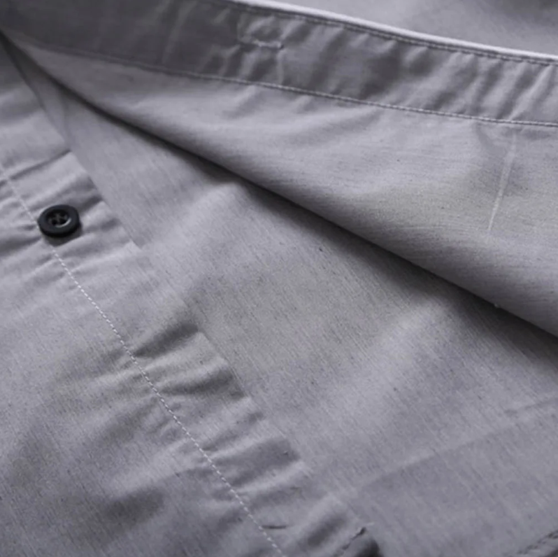 "Herr slim fit långärmad blus, elegant skräddarsydd design, andningsbart tyg, ideal för både formellt och avslappnat bruk."