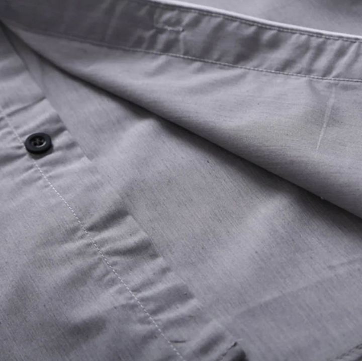 "Herr slim fit långärmad blus, elegant skräddarsydd design, andningsbart tyg, ideal för både formellt och avslappnat bruk."