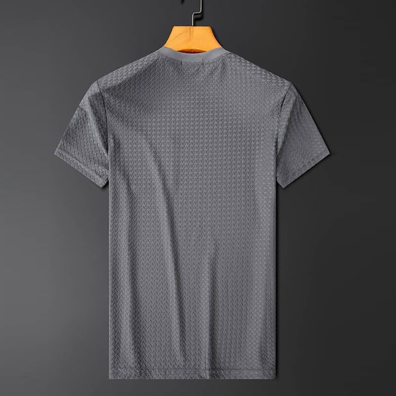 "Herr tvådelad fritidsset i polyester, T-shirt och byxor, visad framifrån i klassisk grå nyans för avslappnad stil."