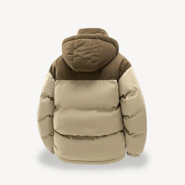 "Herr vinterjacka med sladdhuva, långärmad design, flera fickor och modern stil, perfekt för höst och vinter."