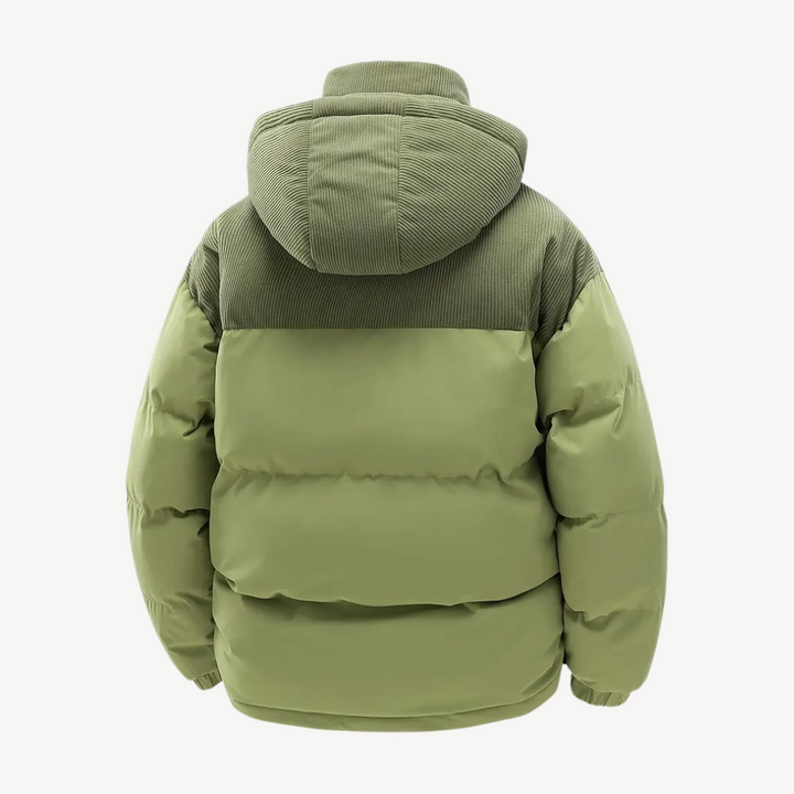 "Herr vinterjacka med sladdhuva, långärmad design, flera fickor och modern stil, perfekt för höst och vinter."