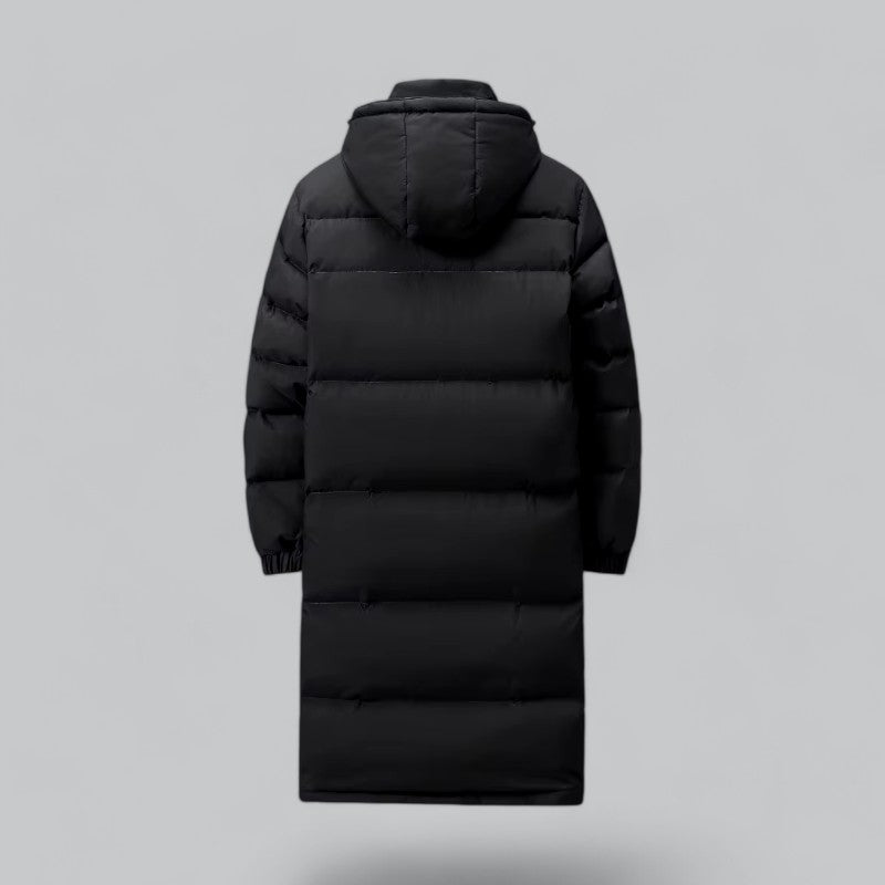 "Herr vinterkappa puffer parka, lång design, stilfull och varm, perfekt för vinter, kombinerad med jeans och stövlar."