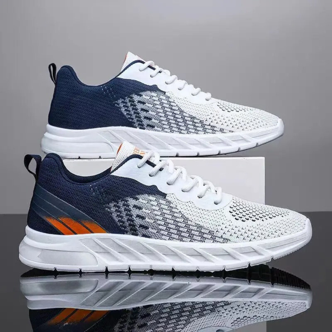 "Herrandningsbara stickade sportskor med flyknit ovandel, gummisula och snörning för stil och komfort vid träning."