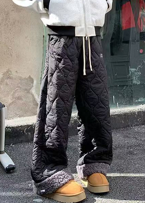 "Herrbyxor i fleece med patchwork och fickor, supermjukt material, elastisk midja, perfekt för vinterdagar."