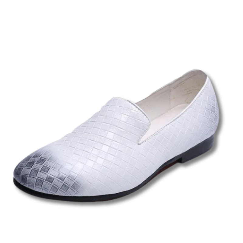 "Herrformella vävda skor med elegant slip-on design, vävt mönster och lätta gummisulor för stil och komfort."