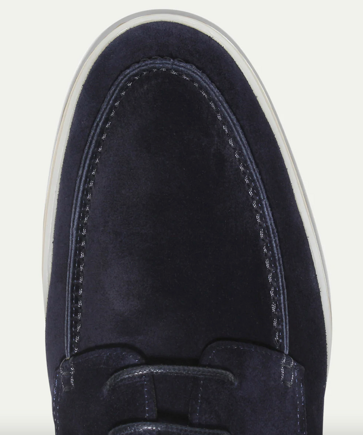 "Herrloafers i svart PU-läder, klassisk design, bekväma innersulor, visar stilren elegans i tidlös herrsko"