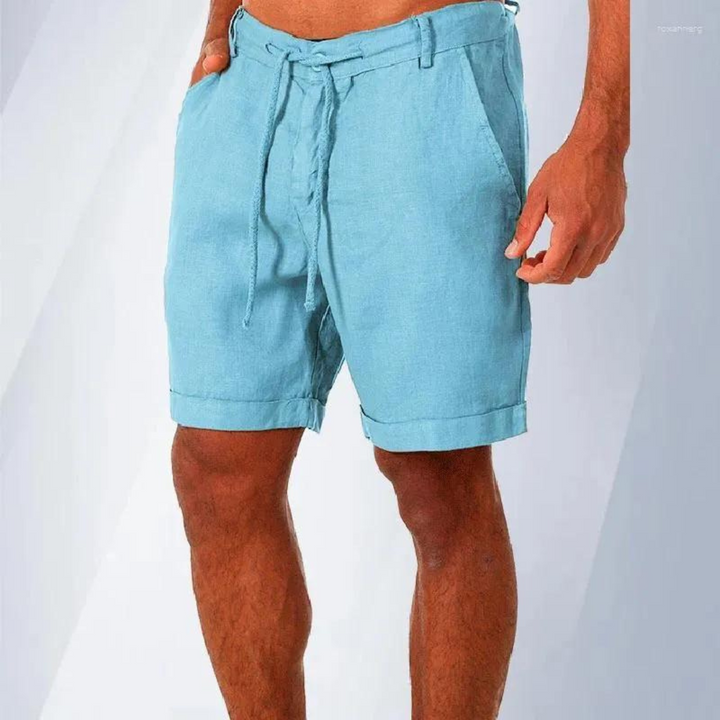"Herrshorts i bomull med klassisk design, i mjukt och andningsbart tyg perfekt för träning och vardag."