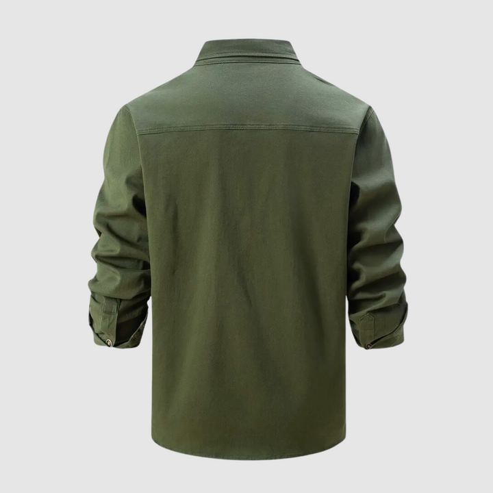 "Herrskjorta casual worker stil med funktionella fickor, mjuk bomull, rakt snitt, två bröstfickor, modern design"