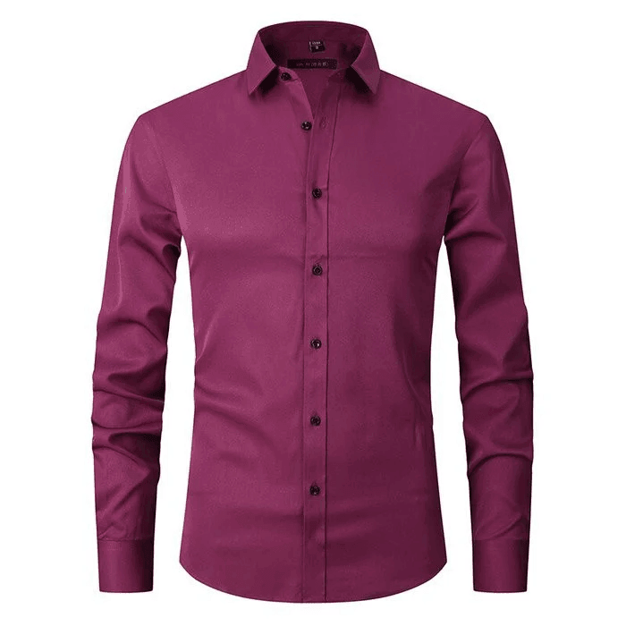 Herrskjorta slim fit vit stretch, spetsig krage, idealisk för smart casual; stilren och bekväm med lättskött tyg.