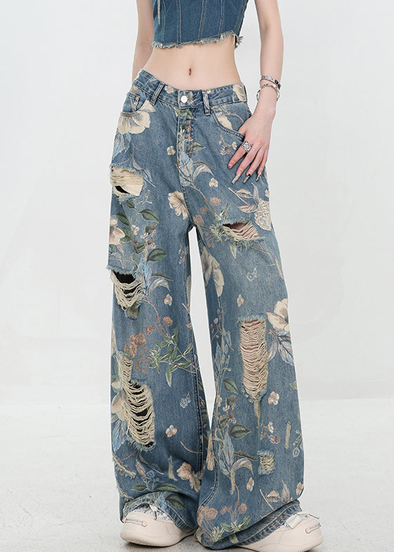 "Högmidjade damjeans med unikt blåtryck, framhäver smickrande silhuett och mode med distinkt denimdesign."