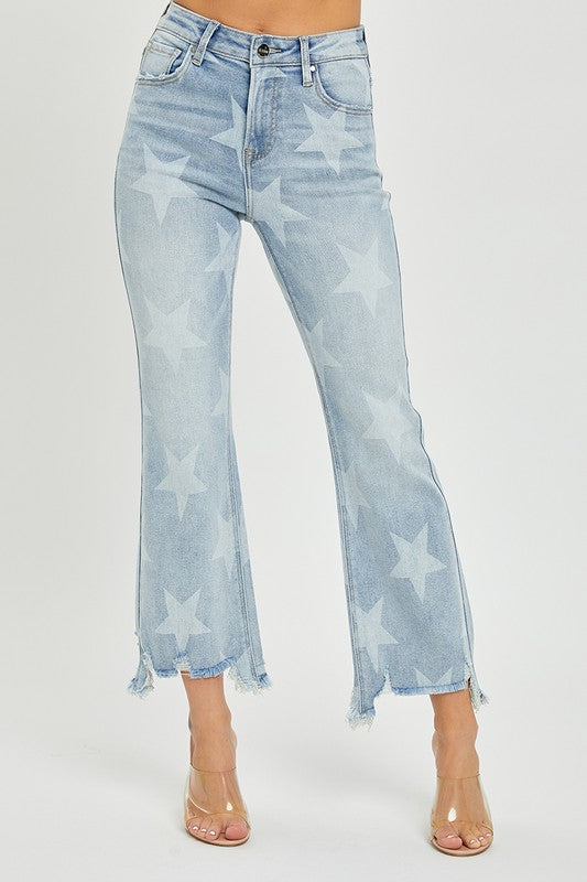 "Högmidjade raka jeans för damer i ljus denim med stjärnmönster för trendig och bekväm stil"