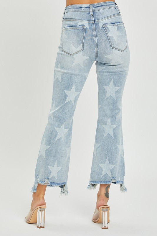 "Högmidjade raka jeans för damer i ljus denim med stjärnmönster för trendig och bekväm stil"