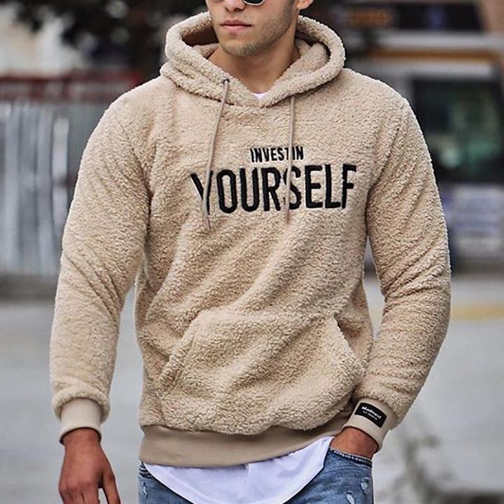Hoodie för män i mjuk bomull, avslappnad stil, grå färg. Perfekt för vardag och fritid. Komfort och tidlös look.