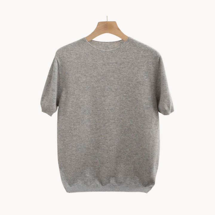 "Kortärmad herrskjorta i modern stil av ull, perfekt för alla tillfällen med stilren design, komfort och värme."