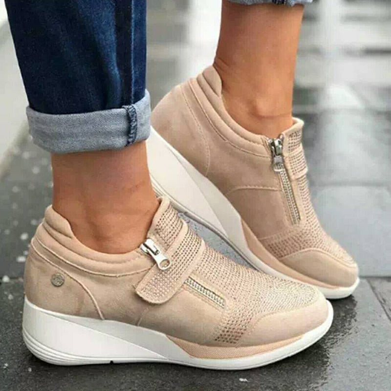 Kvinnor dragkedja platform sneakers i vitt PU-läder, ergonomisk design med andningsaktivt foder och unik hälstruktur.