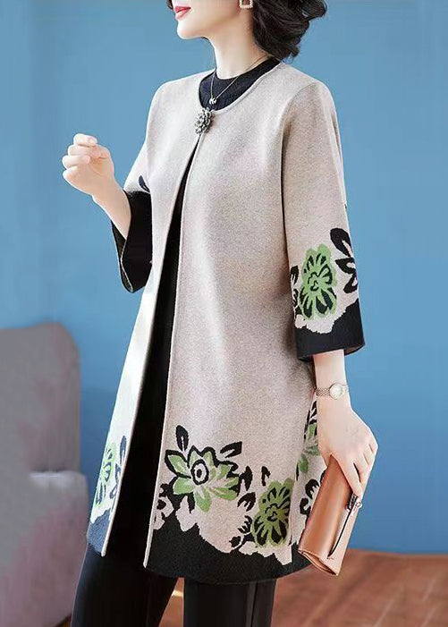 "Kvinnor patchwork cardigan med o-hals, unik design, elegant färgstarkt mönster, stickad för höst- och vinterkomfort."
