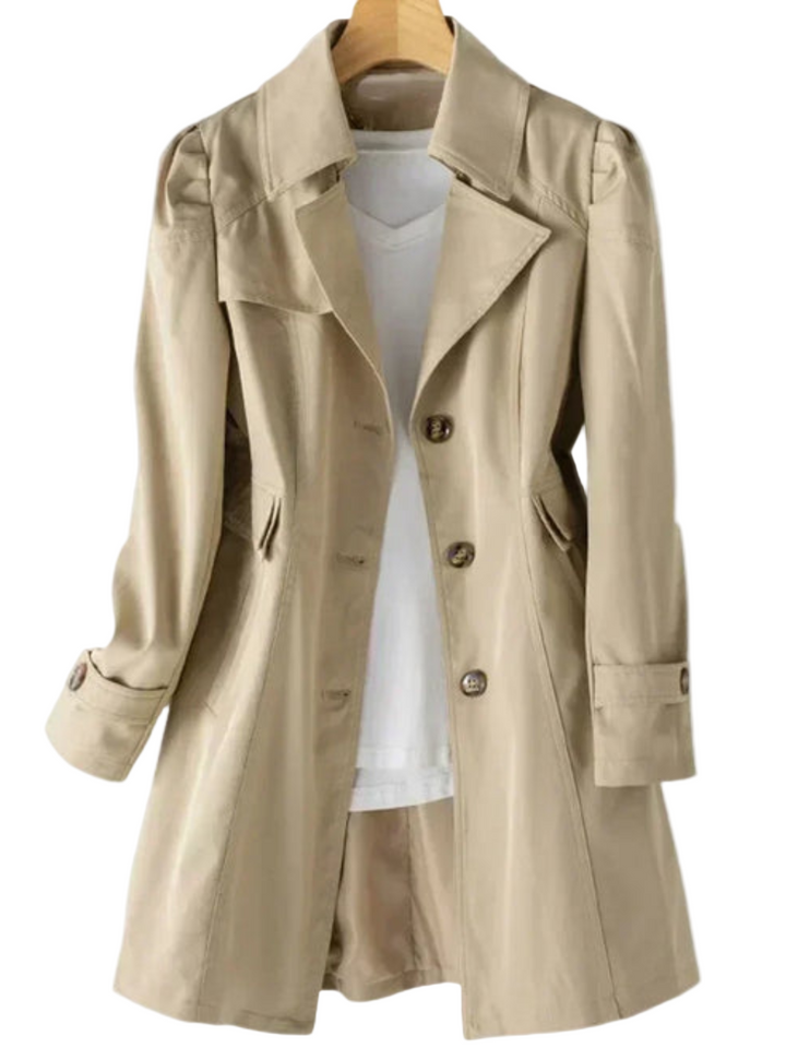 Kvinnors beige trenchcoat med skräddarsydd design, perfekt för både vår och höst. Elegant och smickrande kappa.