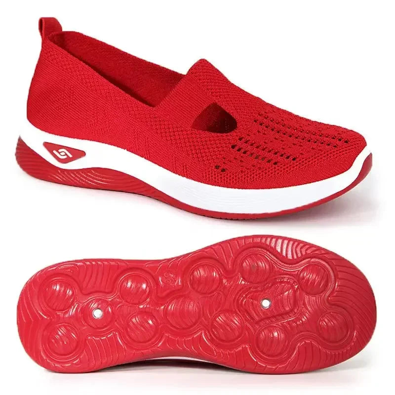 "Kvinnors blå slip-on sneakers, lättviktig, andningsbart material, med stödjande innersula och halkfri yttersula."