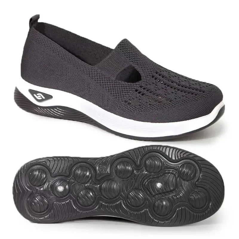 "Kvinnors blå slip-on sneakers, lättviktig, andningsbart material, med stödjande innersula och halkfri yttersula."