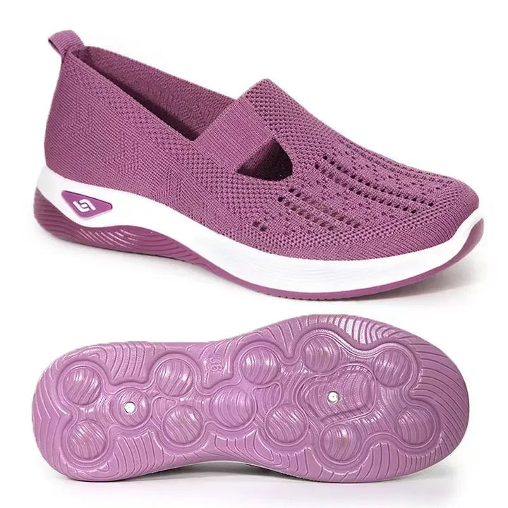 "Kvinnors blå slip-on sneakers, lättviktig, andningsbart material, med stödjande innersula och halkfri yttersula."