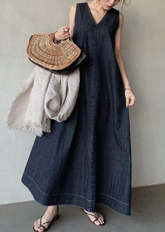 "Kvinnors bohemisk denimklänning med V-hals och kalla axlar, ärmlös och loose fit för chic sommarmode."