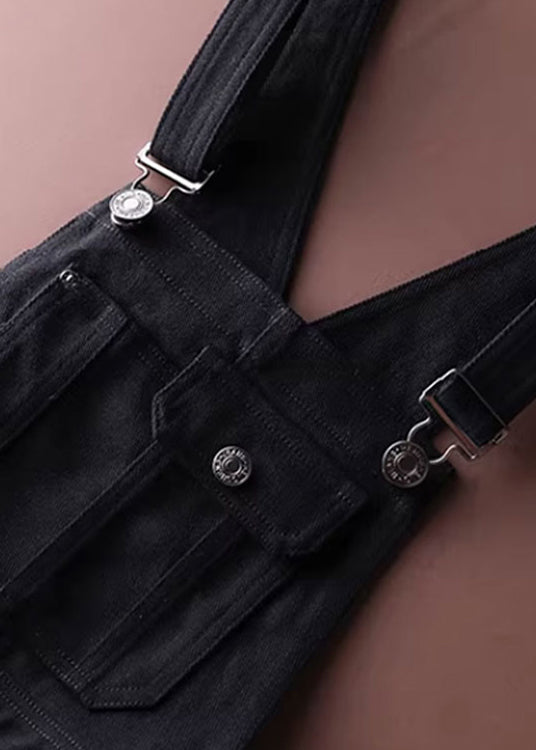 "Kvinnors denimklänning med tyll, patchwork-design, justerbara axelband och loose-fit för elegant och bekväm stil."