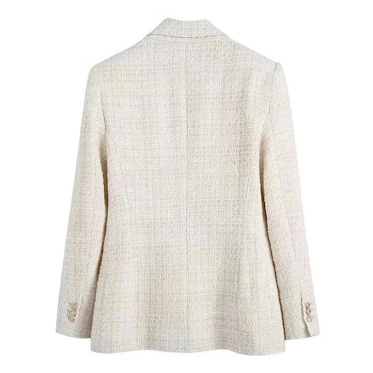 Kvinnors dubbelknäppt tweedblazer, klassisk stil, vintage-charm, ljus tweed, skräddarsydd passform, eleganta fickor.