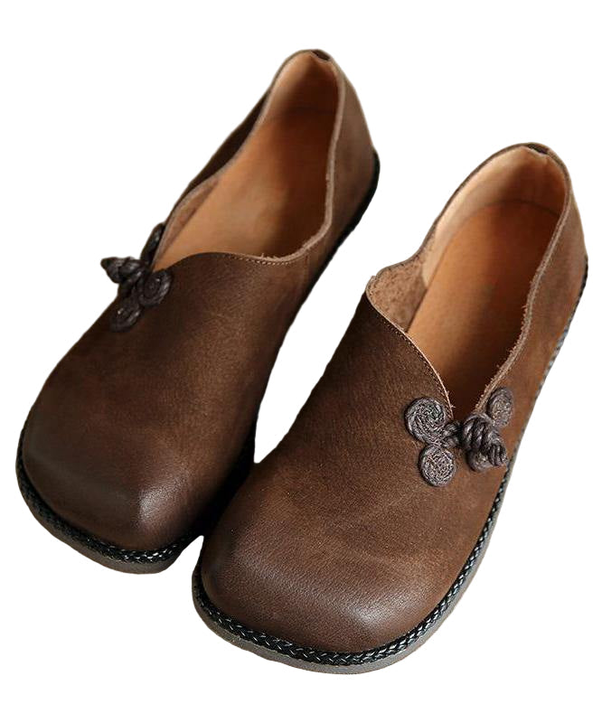 "Kvinnors eleganta bruna loafers i konstläder, slitstark gummisula och vadderad innersula, perfekt för avslappnade stilar."
