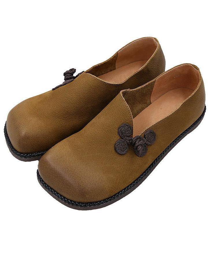 "Kvinnors eleganta bruna loafers i konstläder, slitstark gummisula och vadderad innersula, perfekt för avslappnade stilar."