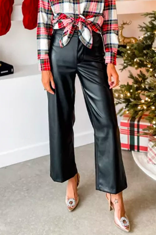 "Kvinnors eleganta konstläderbyxor med raka ben, modern finish, stilren silhuett och knappstängning för chic stil."