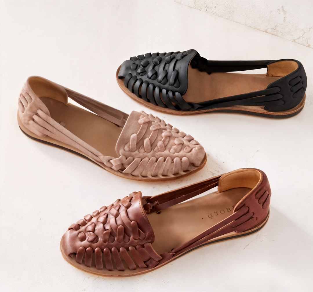 "Kvinnors flätade slipperskor med andningsbar design, elegant och ergonomisk för komfort och stil varje dag"