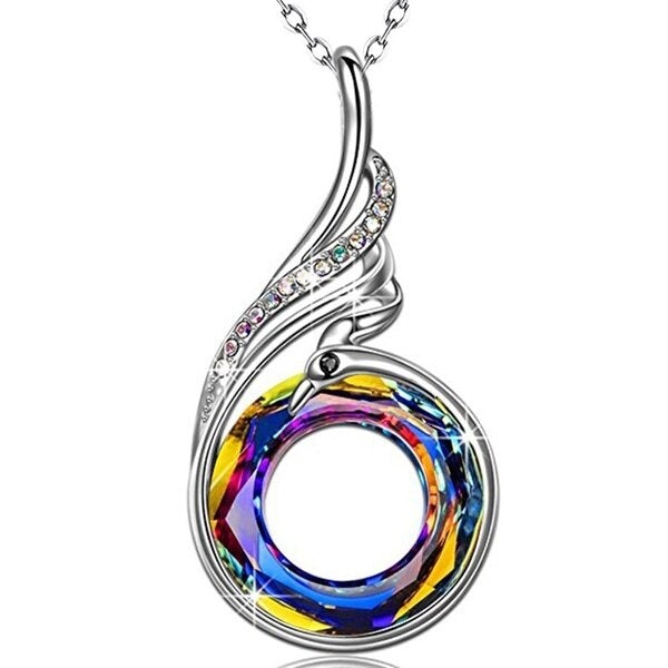 "Kvinnors halsband med livfulla kristaller, flerfärgad design, elegant och symbolisk accessoar för alla tillfällen."
