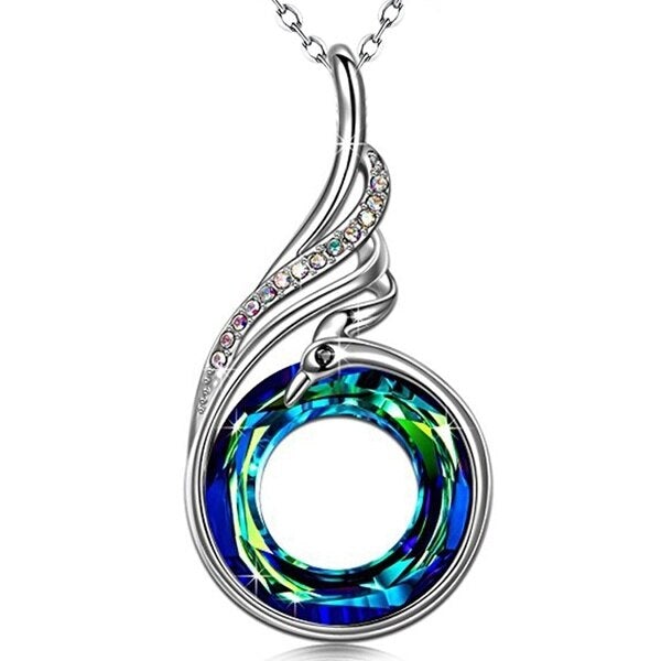 "Kvinnors halsband med livfulla kristaller, flerfärgad design, elegant och symbolisk accessoar för alla tillfällen."