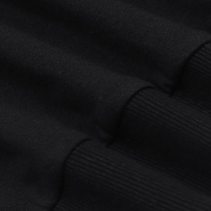 "Kvinnors hösttröja, varm och bekväm, i elegant design med hösttema. Finns i blå, brun, grön, röd och svart."