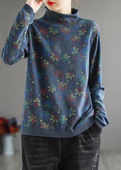 "Kvinnors khaki-mönstrad tröja med hög hals, elegant stil, avslappnad passform, idealisk för vår- och höstdagar."