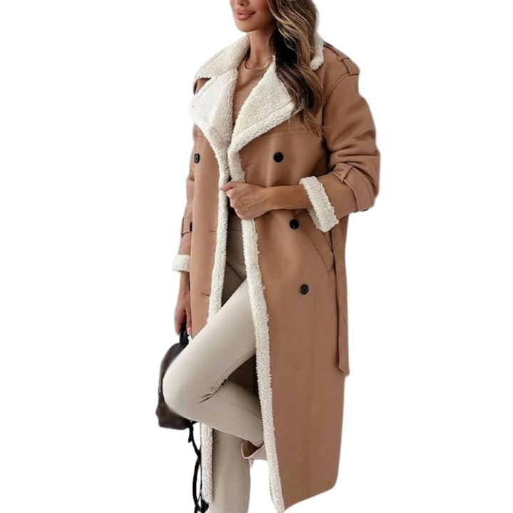"Kvinnors lång vinterjacka framifrån, elegant och modern, vind- och vattentålig; svart, ljusbrun, beige eller brun."