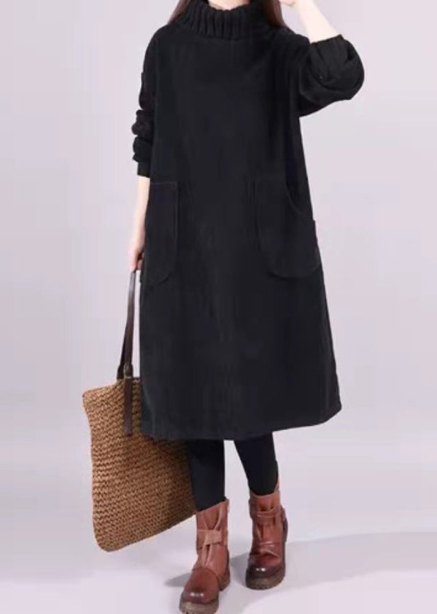 "Kvinnors långärmad patchwork klänning, hög krage, bohemisk stil, brun och svart, manchestertextil, casual chic look"