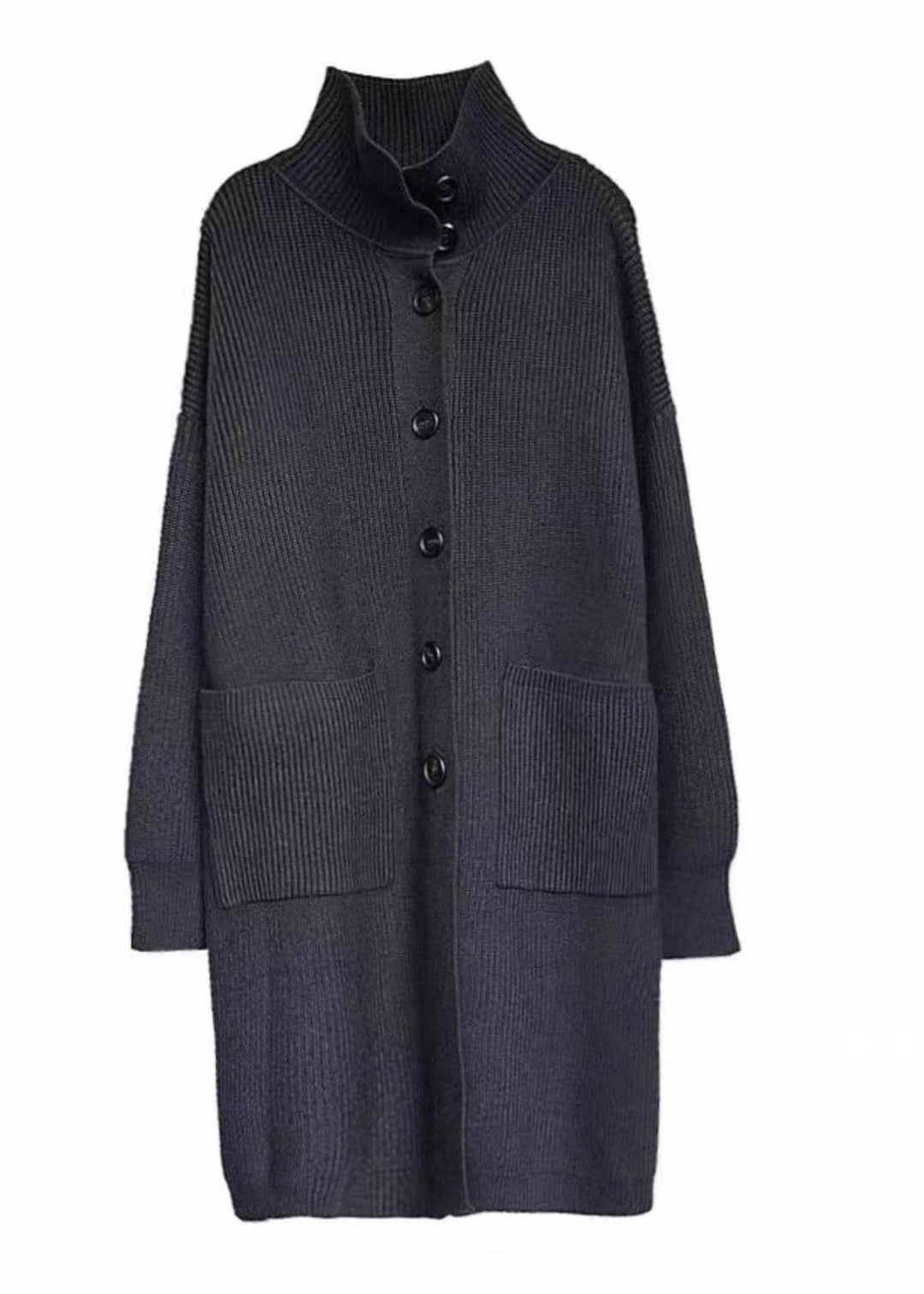 "Kvinnors långärmad polotröja med stickad design, fickor och knappar, perfekt för höst och vintermode."