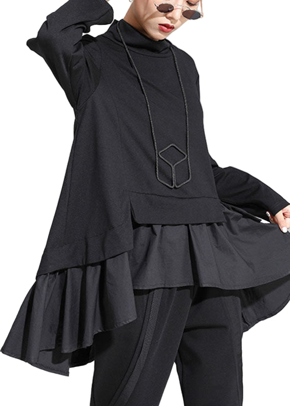 "Kvinnors långärmad topp med asymmetrisk design och volanger, feminin stil i mjukt tyg, perfekt för höstmode."