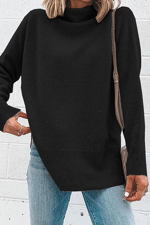 "Kvinnors långärmad topp med turtleneck och stilrena sidoflikar i flera färger, perfekt för både arbete och fest."