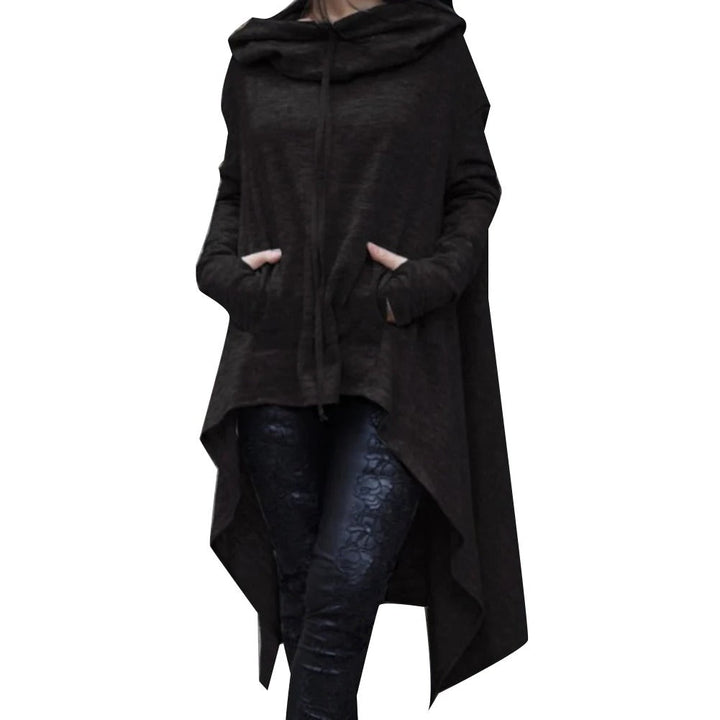 "Kvinnors modern bomullshoodie med asymmetrisk design och fishtail-fåll, perfekt för stil och komfort, i flera färger."