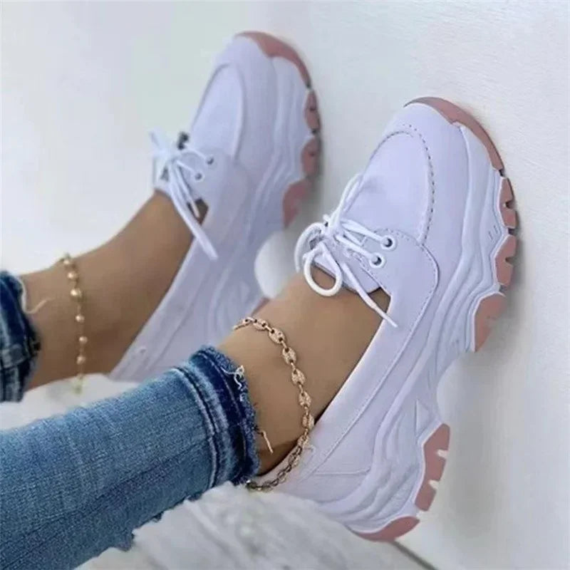 "Kvinnors plattform sneakers, sportig stil, andningsbart material, vulkaniserad sula, ideal för dagligt bruk."