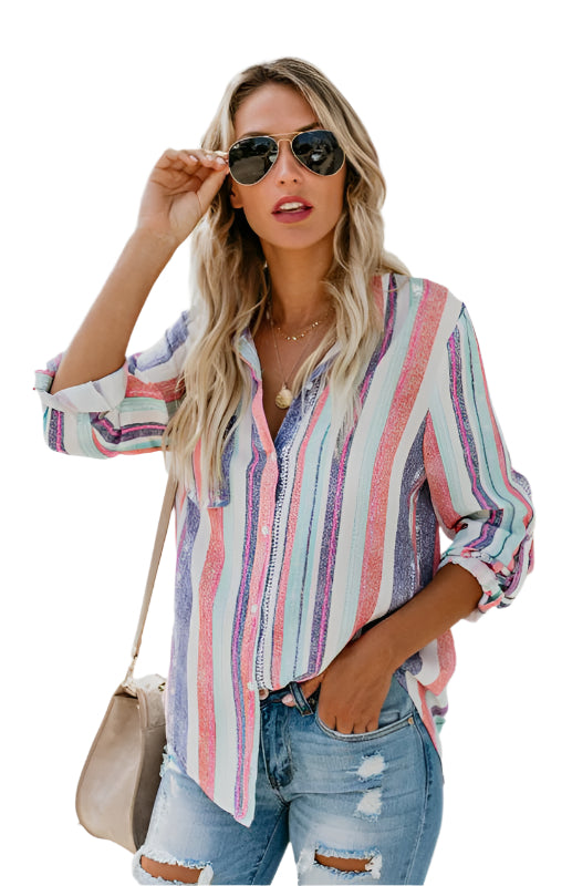 "Kvinnors randig button-up top med vändkrage, framsida, klassisk elegans för vardag och jobb, tidlös stil."