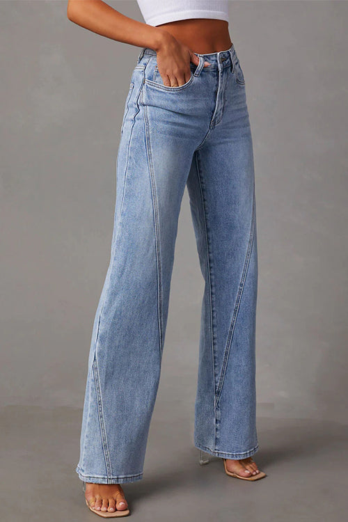 "Kvinnors slitna raka ben jeans för modern stil, komfort och tidlös design, perfekt för alla tillfällen."