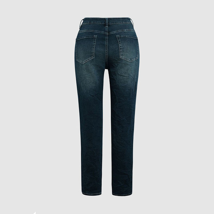 "Kvinnors sommardealjeans, luftiga och avslappnade, perfekt för sommaroutfiten med stil och komfort."