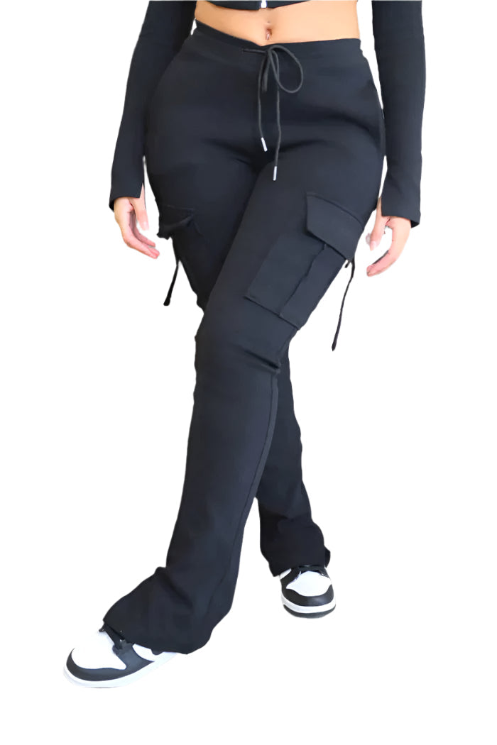 "Kvinnors sportbyxor i grå nyans med mjuk bomullsblandning och elastiskt midjeband för optimal komfort och flexibilitet."
