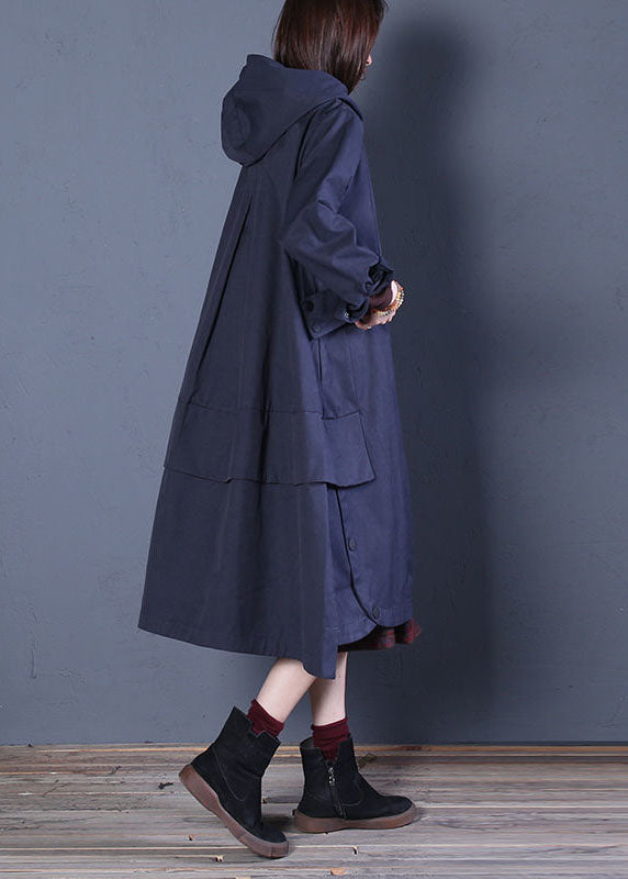 "Kvinnors trenchcoat med hoodie, dragkedja, beige nyans, moderiktig design, lättmatchad för chic och modern look."