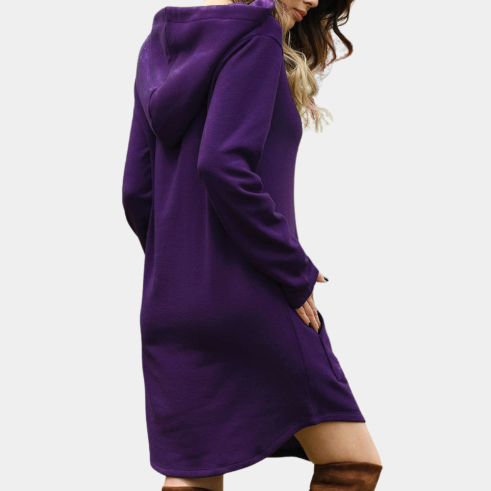 "Kvinnors trendig oversize hoodie i mjuk textil, framsida, avslappnad passform, idealisk för vår- och höstmode."