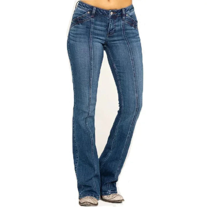 "Kvinnors utsvängda retrojeans med chic stil och bekväm passform, i blå denim med lätt stretch."