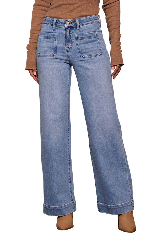 "Kvinnors vida ben jeans, medium mörkblå casual passform, frontvy för avslappnad stil och elegant rörelse."